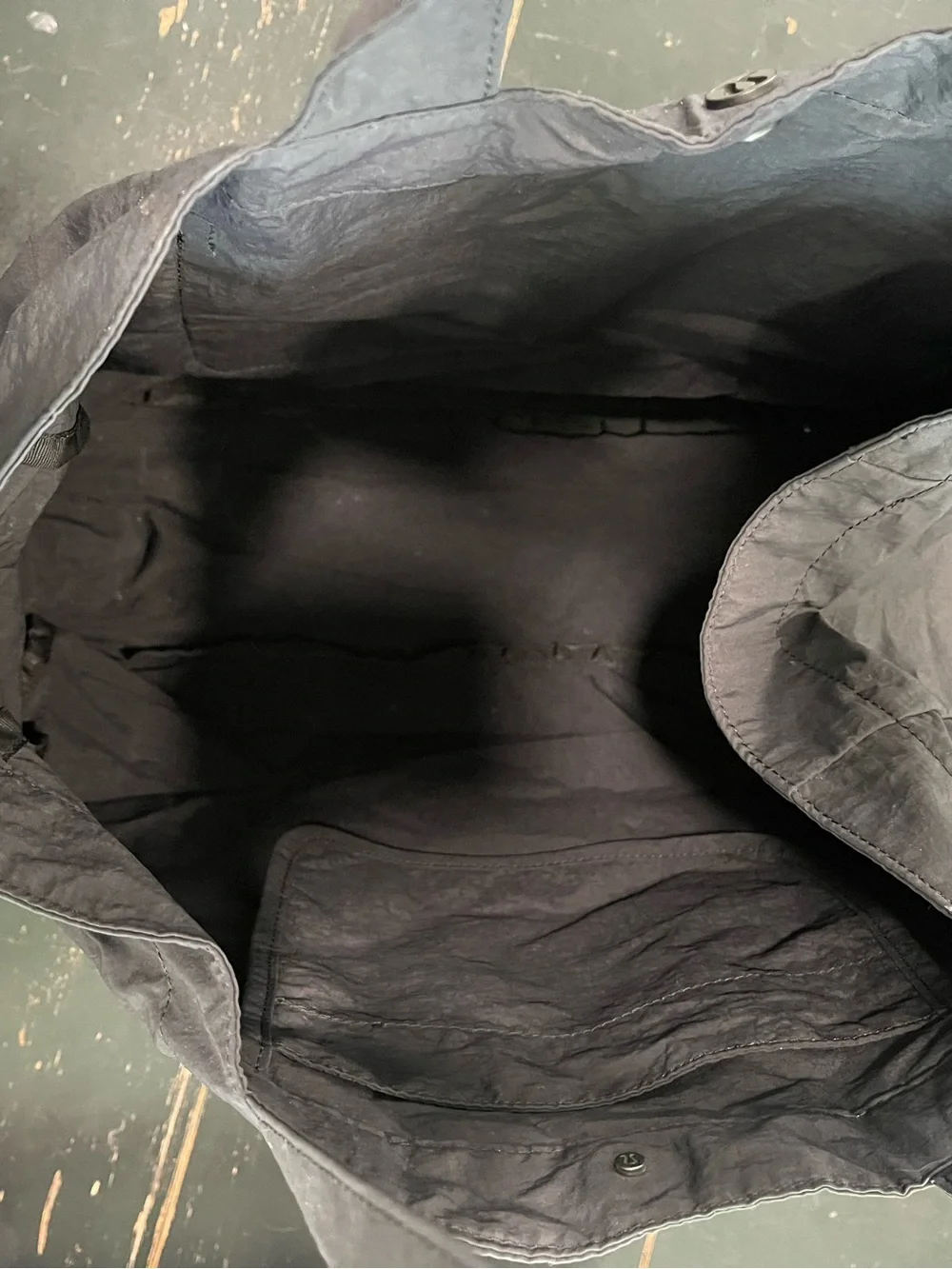 Lululemon Lightweight Bag - Picture 3 of 3